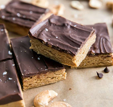 Healthy No-Bake Chocolate Cashew Butter Bars