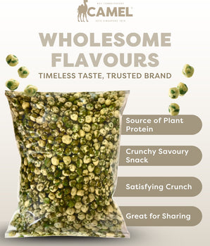 1kg packaging of Camel Nuts Coated Green Peas product benefits on a white background